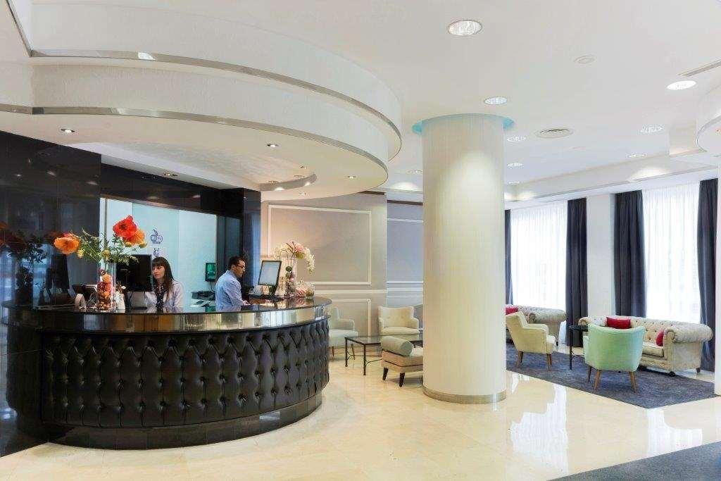 لوغرونيو Hotel Gran Via المظهر الخارجي الصورة