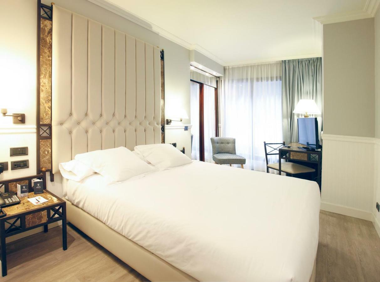 Hotel Gran Via لوغرونيو المظهر الخارجي الصورة